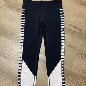 GapFit Women’s Sculpt Compression Leggings – Black & White, Size Medium